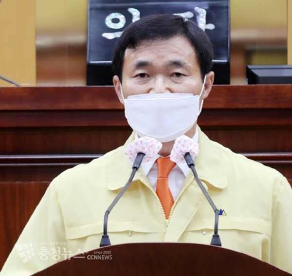 5분 발언하는 안원기 서산시의회 의원
