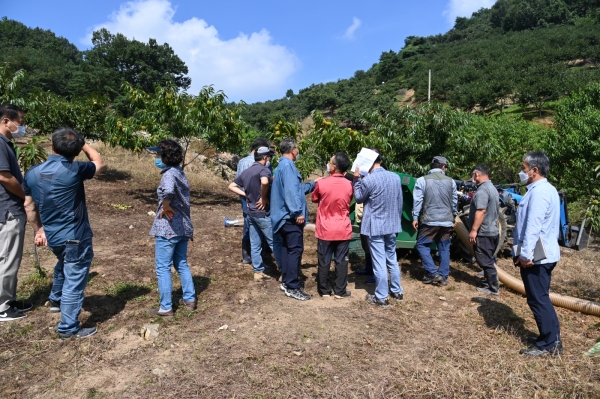 밤 수집기 시연회-은산면 오번리 산 26-1