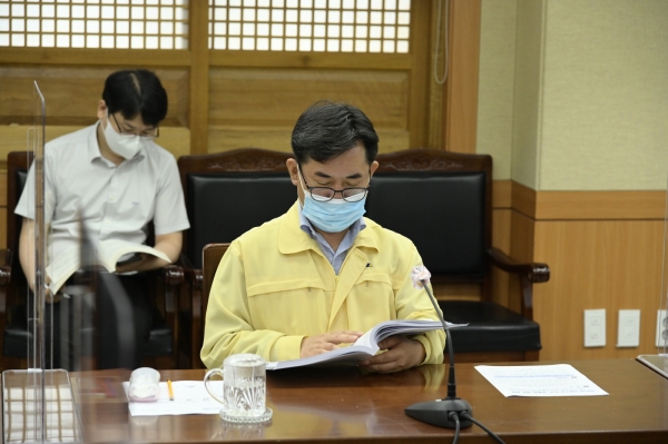 시책구상 보고회 장면