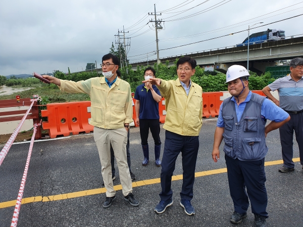 전만권 부시장님 호우 피해지역 현장 점검 모습