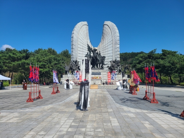 오천결사대 충혼제 장면