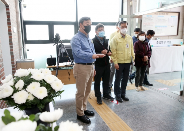 가세로 태안군수 영묘전 시설 점검