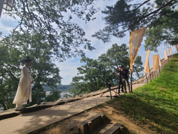 국악명사 온라인 특강 진행 모습