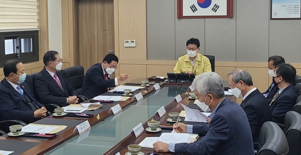 지난 13일 공주시기독교연합회 지도자와의 간담회 개최 모습