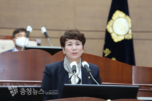 5분 발언하는 박남주 천안시의회 의원