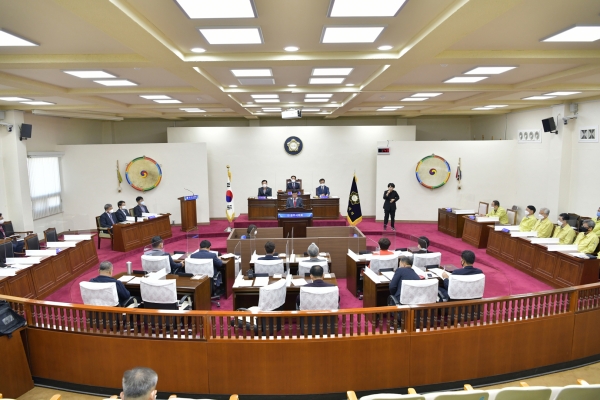 공주시의회 제222회 임시회 폐회 모습