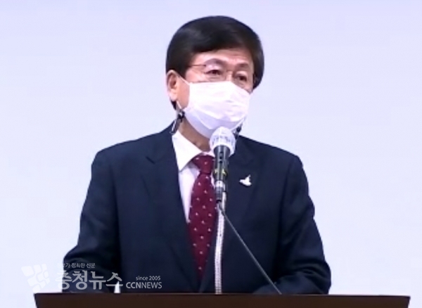 브리핑 하는 최교진 세종시교육감 / 충청뉴스 최형순 기자