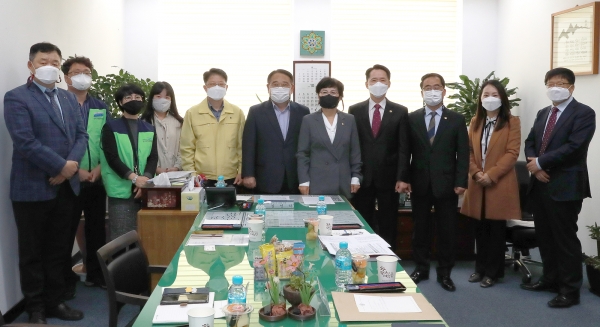 김인식 대전시의원,  ‘코로나위기 극복을 위한 학생 돌봄 안전망 구축 정책간담회’ 개최 모습