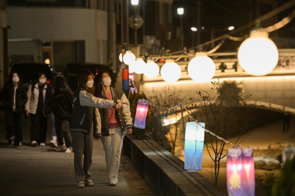 지난 30일부터 3일간 제민천 대통사지 일원에서 열린 문화재 야행이 성황리에 마무리