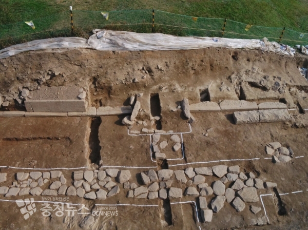 동쪽구역 고려시대 건물지 및 답도