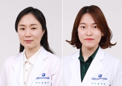 왼쪽부터 이계주 약사, 김수인 약사