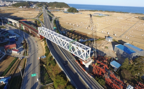 트러스교 시공 모습