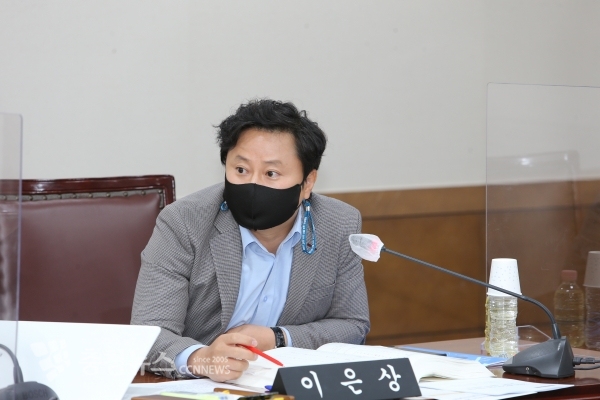 이은상 부위원장