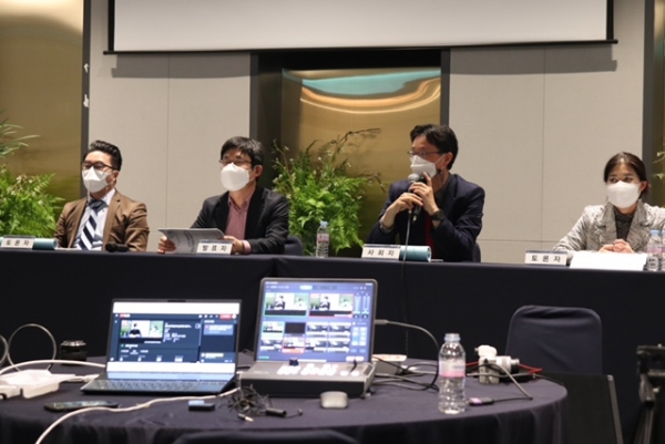 지난 27일 서울 호텔 뉴브에서 광고PR의 산·학·연 회원이 참석한 가운데 ‘한국광고PR실학회 2020 하반기 정기학술대회’ 개최