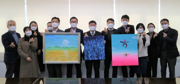 메세나기업 지역예술가 작품 전달식