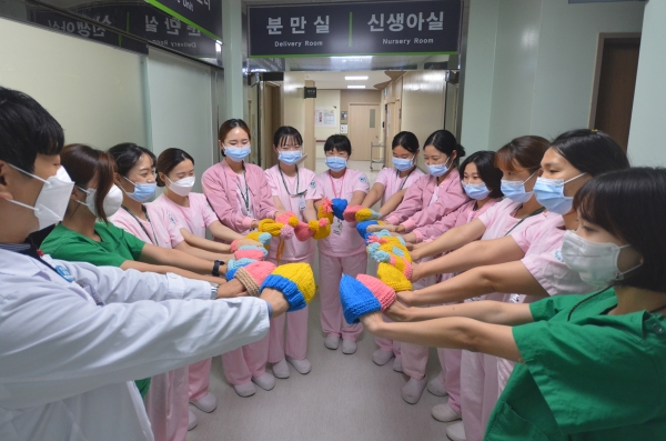 사랑나누리봉사단 사랑의 모자뜨기