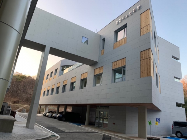 당진시 노인회관 전경