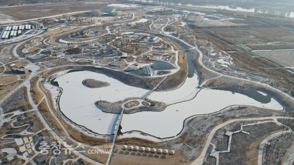 눈 내린 국립세종수목원 전경