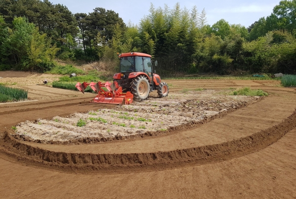 지난해 농작업 지원 모습