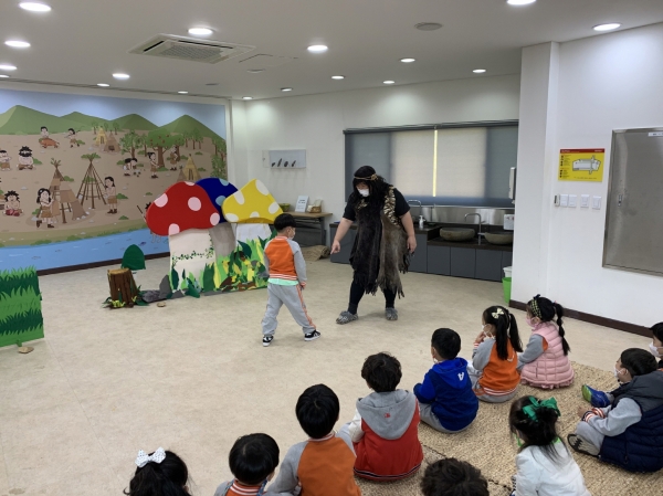 석장리박물관 병아리 선사교실 사진