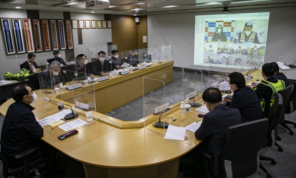 8일 현장경영지원센터를 출범하고 온택트 방식으로 발대식을 개최했다