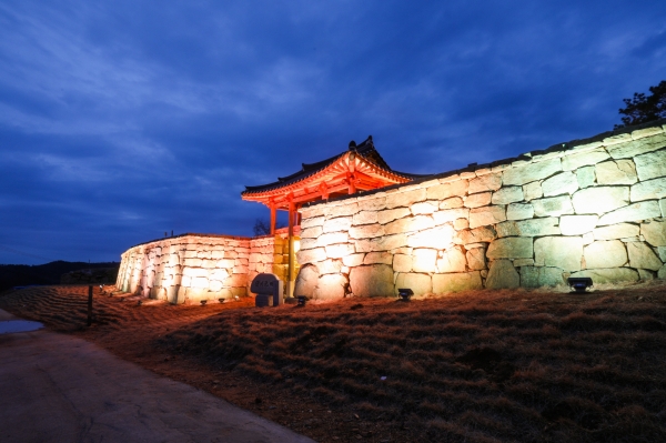서천읍성 경관조명 설치 모습