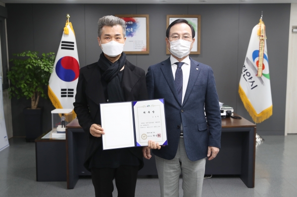 천안시립무용단 예술감독 김용철 씨