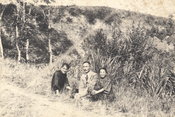 김마리아, 안창호, 차경신이 함께 찍은 사진