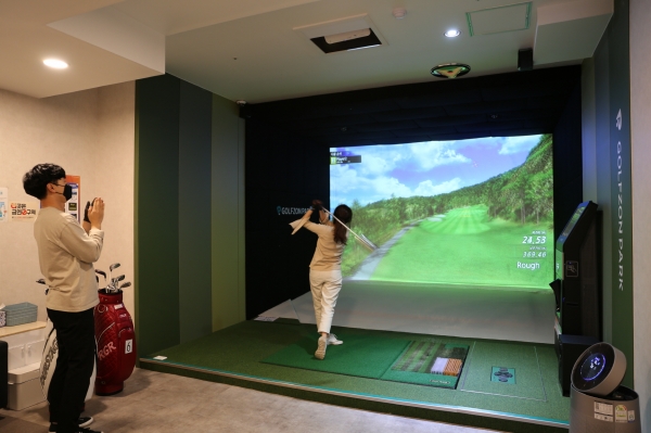 골프존의 스크린골프 가맹점인 ‘골프존파크’가 1,500호점을 돌파했다
