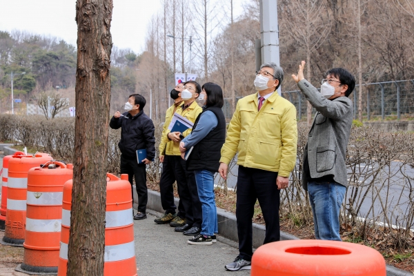해빙기 급경사지 안전점검 모습