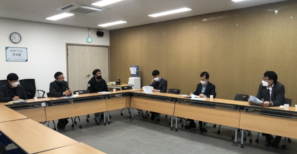 춘천시농업기술센터를 비롯해 (재)김제지평선먹거리통합지원센터, 서산시 등 3개 기관이 재단을 찾아 융․복합적 시설구축과 운영사례 공유