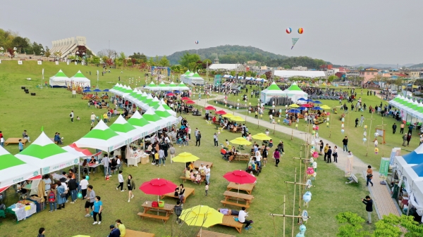 지난 2019년 부소산 봄 나들이 축제 장면 모습