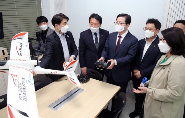 '청춘스럽' 개소식 모습