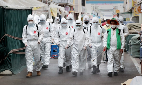 중앙시장 코로나 19 연쇄 감염 극복 방역 현장 모습