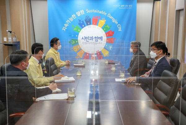 김홍장 당진시장과 선주와의 면담 사진