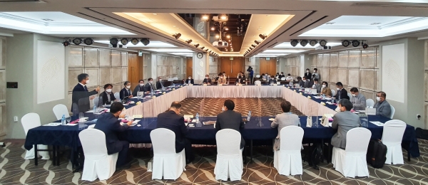 지난 7일 대전 인터시티 호텔에서 2021 대전권 대학연합 산학협력협의체 정기총회를 개최하고 회의를 진행하고 있다.