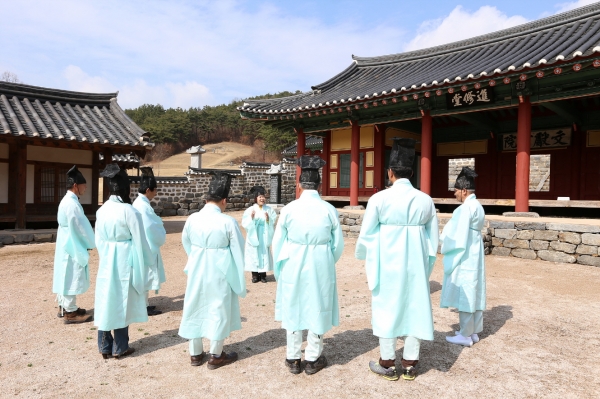 문헌서원 학당 모습