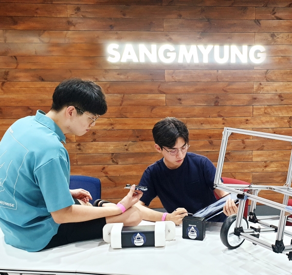 남택권, 김민재 활동사진