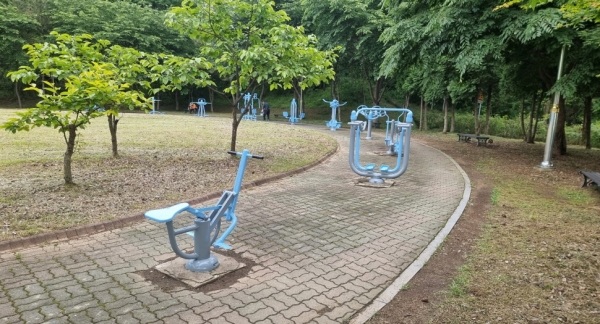 인주배수지 시민공원 제초작업 후 사진