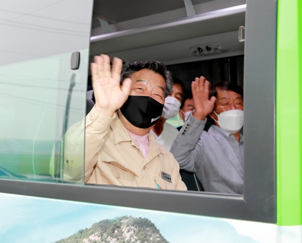 영목 원산도 순환버스 운행 개시 관계자 격려 및 현장체험