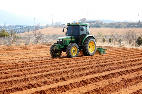 농작업지원 모습(태안읍 삭선리)