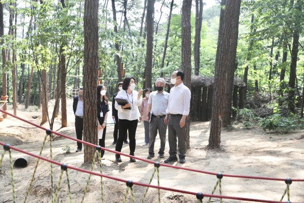 박상돈 시장, 주요사업장 현장방문-유아숲체험원