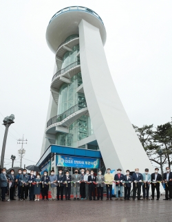 지난 3일 열린 만리포 해수욕장 개장식 모습.