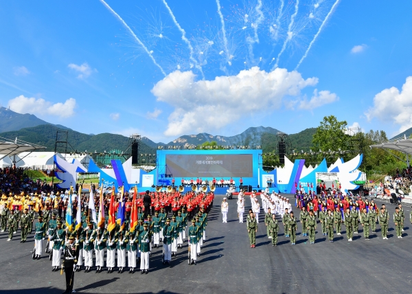 지난 2019 군문화축제 폐막식 모습