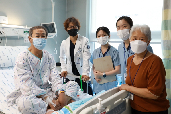 개원 1년 만에 첫 신장이식 수술에 성공