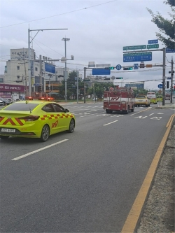 신호시스템 작동 시연회 장면