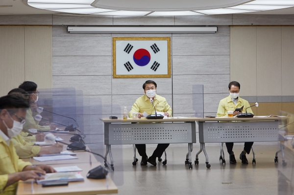 제67차 비상경제대책 및 제64차 생활방역대책 회의 개최