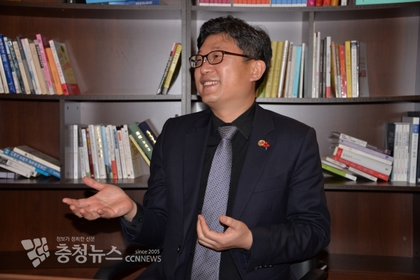 안신일 세종시 주민자치협의회 의장