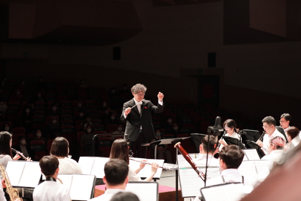 ‘모두 모여 윈드 오케스트라’ 창단 연주회 개최