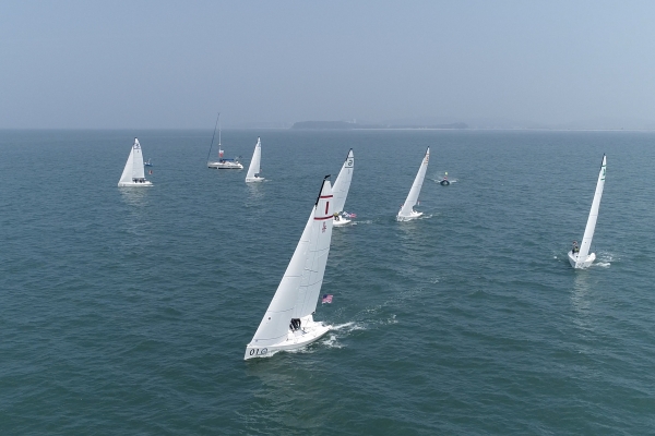 요트대회 예선전 경기 장면
